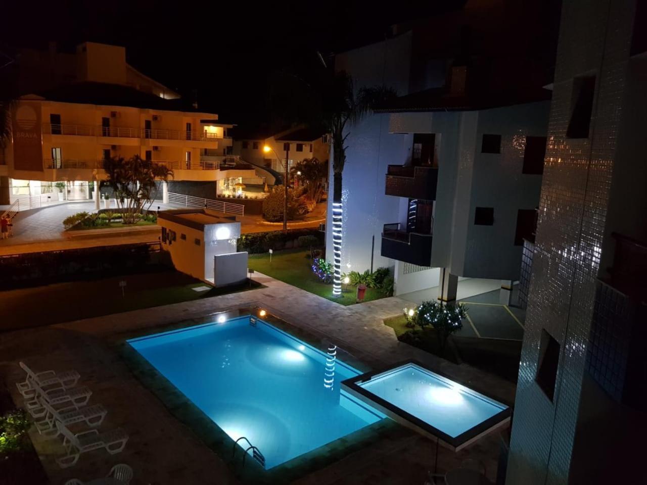 Apto 2Suites 30M Da Praia Florianópolis Екстериор снимка